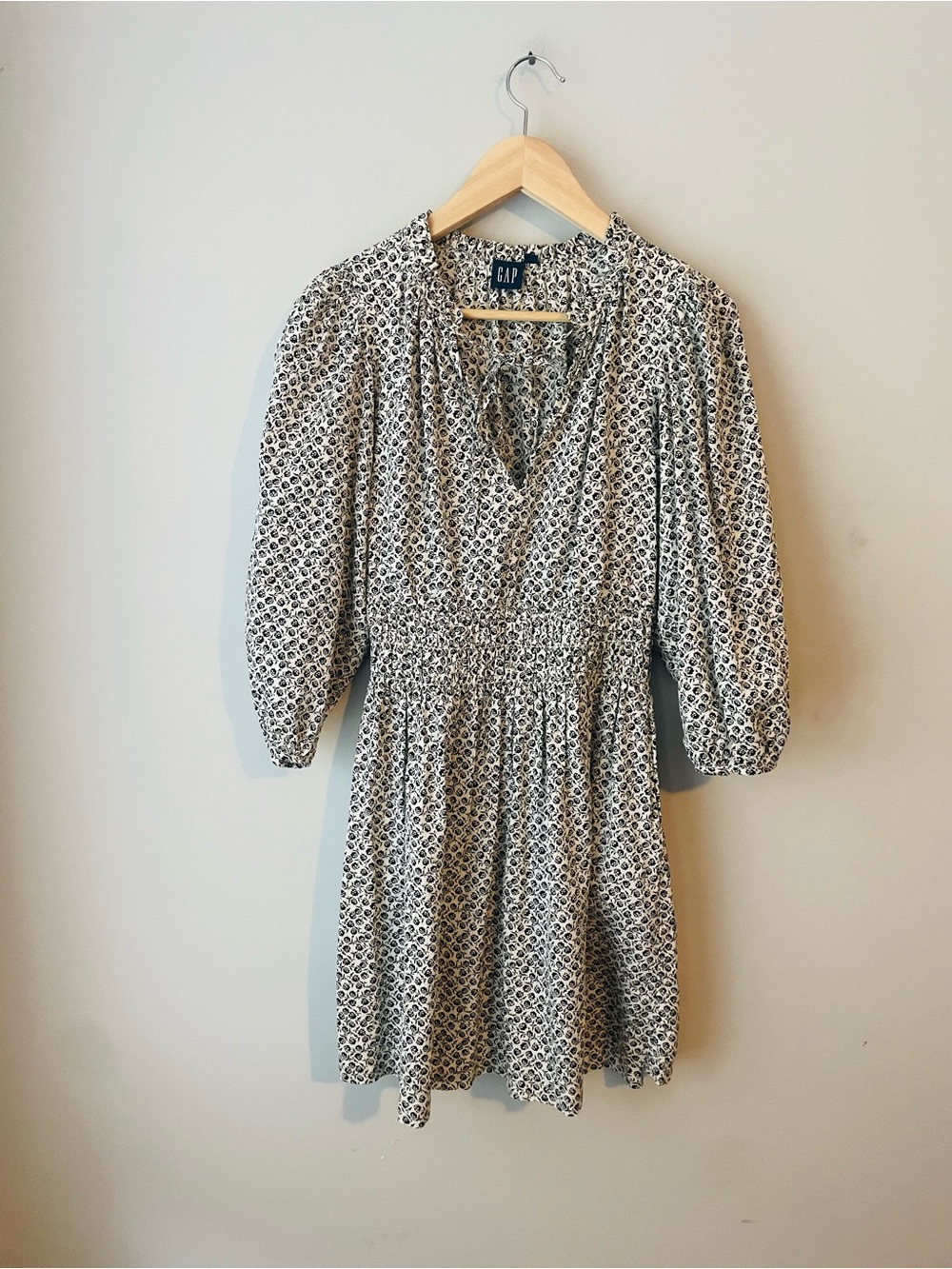 GAP Black & White Geometric Smocked-Waist Mini Dress